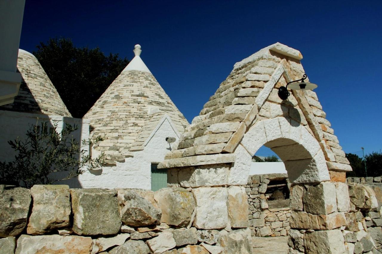 Masseria Trulli Sull'Aia Cisternino Zewnętrze zdjęcie